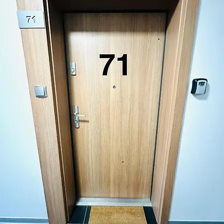 Rozana Free Parking Appartamento Poznań